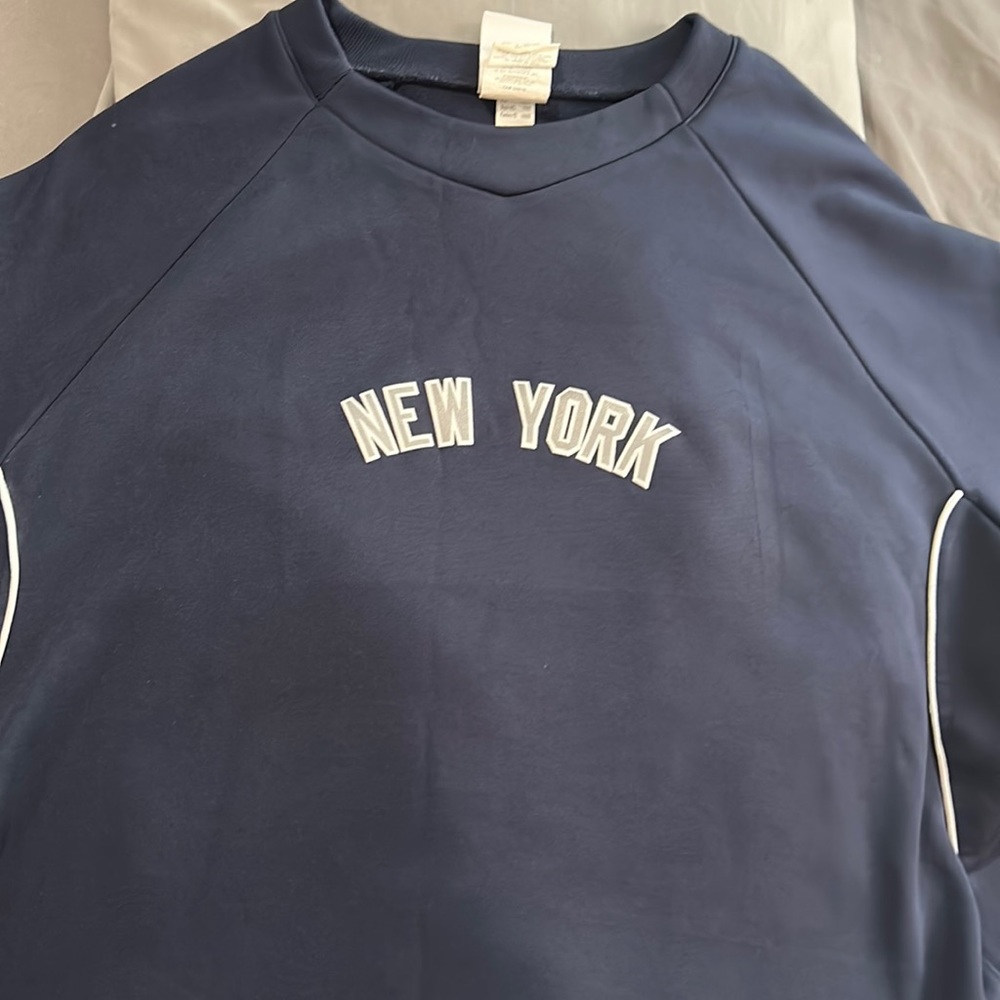 Majestic mens New york yankees navy therma base pullover sweatshirt
